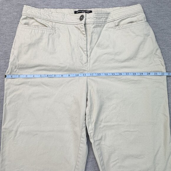 Briggs New York Womens Lt Khaki Capri Pants 2 Button Waist High Rise Size 14 - Picture 10 of 14